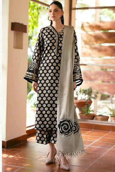 3PC Embroidered MM0018