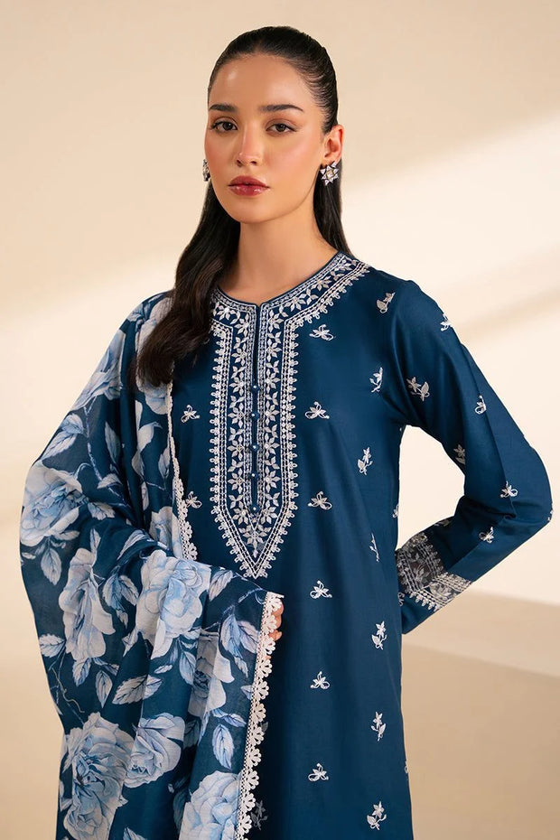 3PC Embroidered MM0042