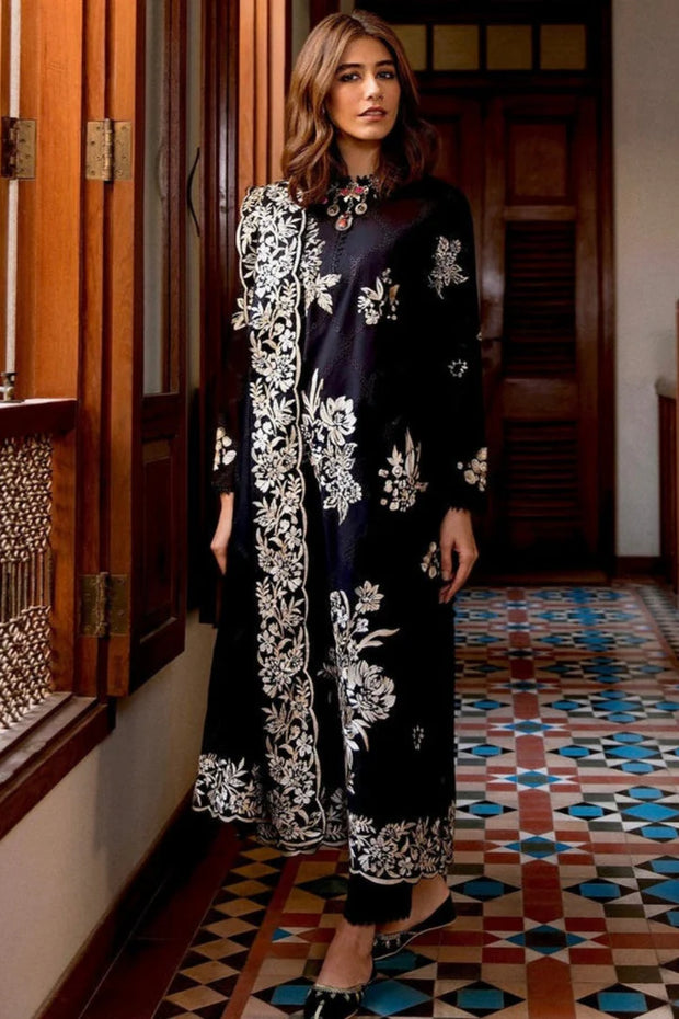 3PC Embroidered MM0053