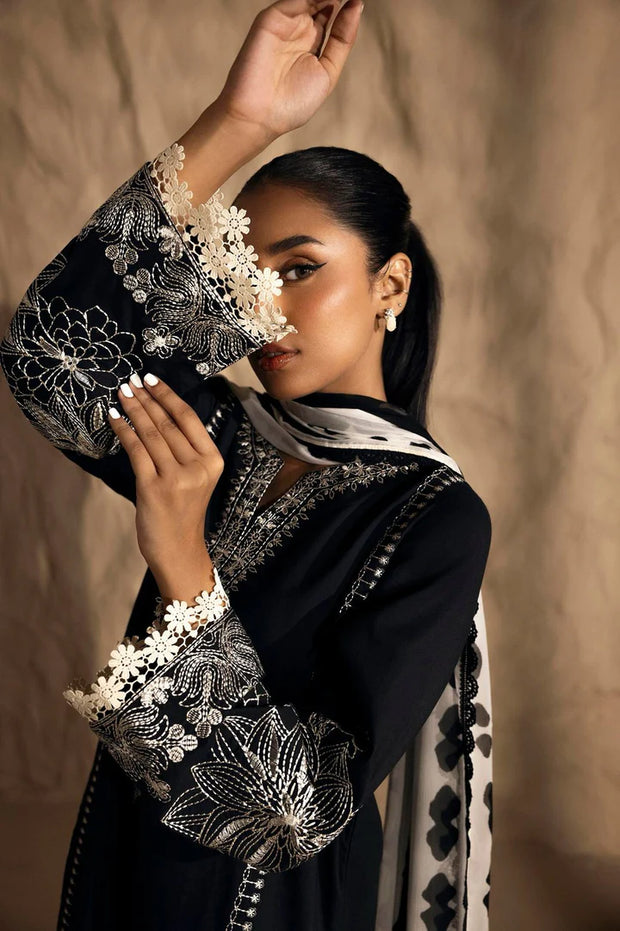 3PC Embroidered MM0036