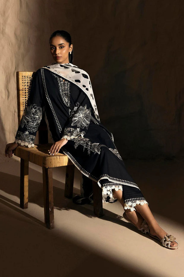 3PC Embroidered MM0036